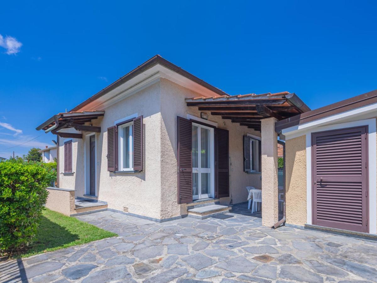 Holiday Home Francesca By Interhome Marina di Pietrasanta Dış mekan fotoğraf