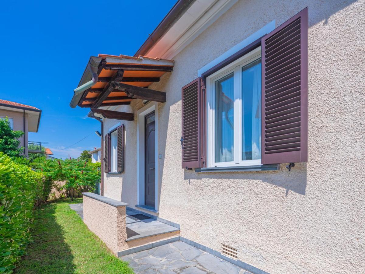 Holiday Home Francesca By Interhome Marina di Pietrasanta Dış mekan fotoğraf